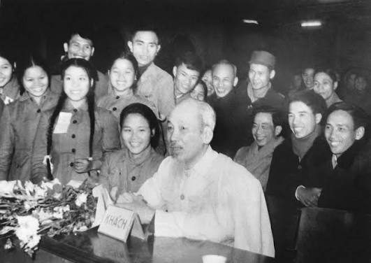 Thanh niên học tập và làm theo tư tưởng, đạo đức, phong cách Hồ Chí Minh
