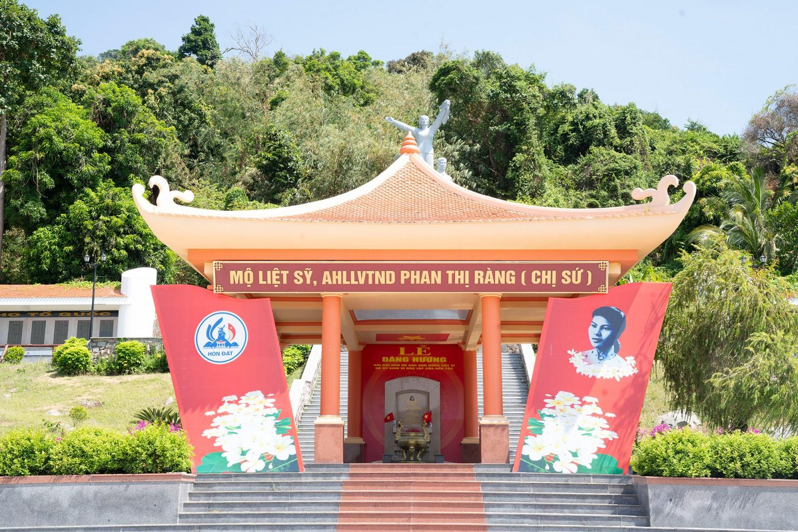 PHAN THỊ RÀNG – CHỊ SỨ CỦA HÒN ĐẤT, NGƯỜI PHỤ NỮ KIÊN TRUNG TRƯỚC ĐÒN TRA TẤN