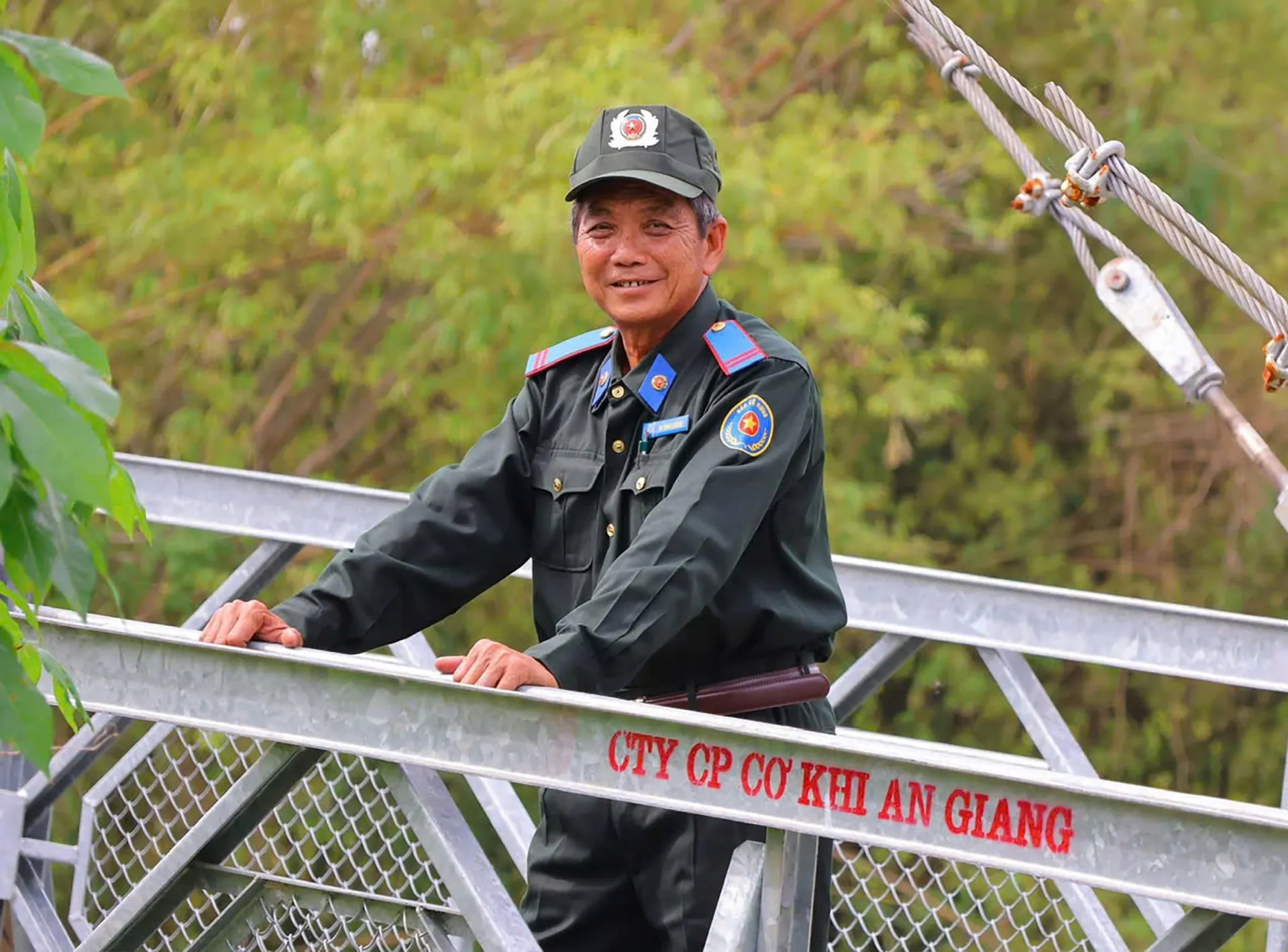 Cựu chiến binh Đỗ Minh Chánh - Cựu chiến binh “giữ rừng - mê chim”