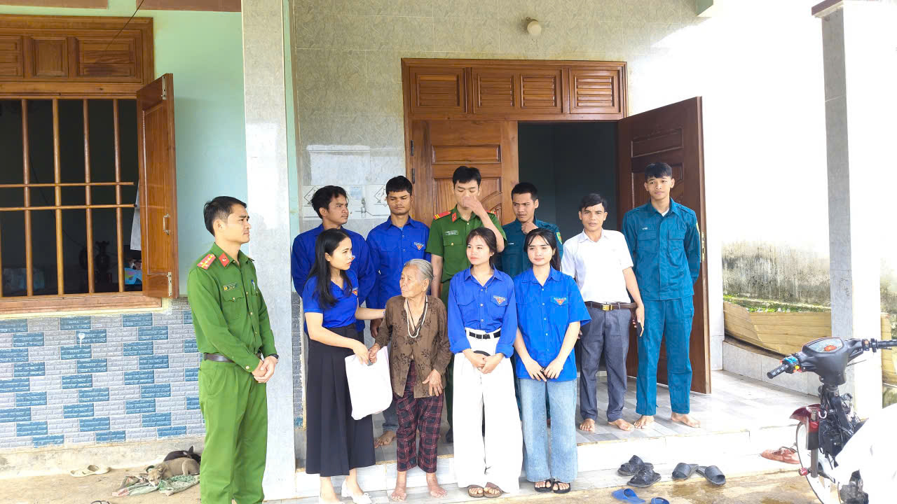 CÂU CHUYỆN THỜI HOA LỬA: NỮ BỘ ĐỘI QUẢ CẢM Y ĐRẢI