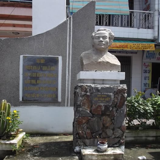 AHLLVTND Lưu Văn Liệt