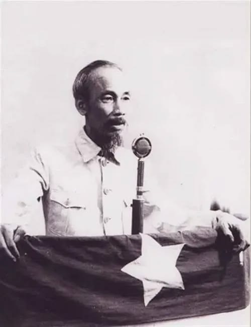 Hồ Chí Minh – Người dành trọn đời cho độc lập dân tộc
