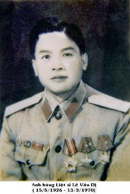 “Đời chúng ta đâu có giặc là ta cứ đi”