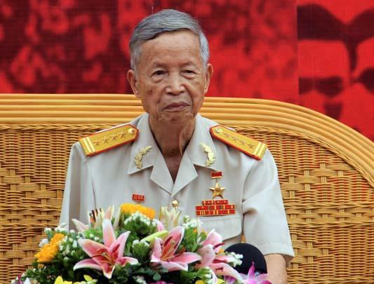 BIÊN GIỚI THU ĐÔNG 1950 - TẬP 2: LA VĂN CẦU – CÁNH TAY BỊ THƯƠNG VÀ KHỐI BỘC PHÁ ĐÔNG KHÊ