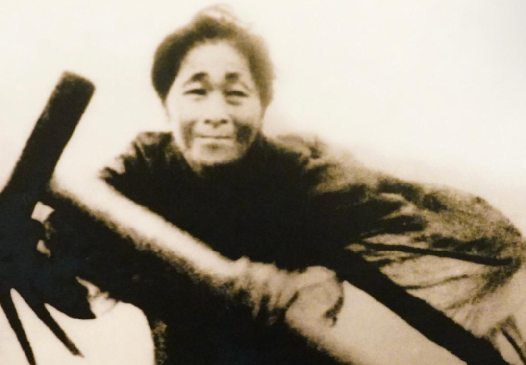 Mẹ Suốt – Người phụ nữ chèo đò giữa dòng Nhật Lệ