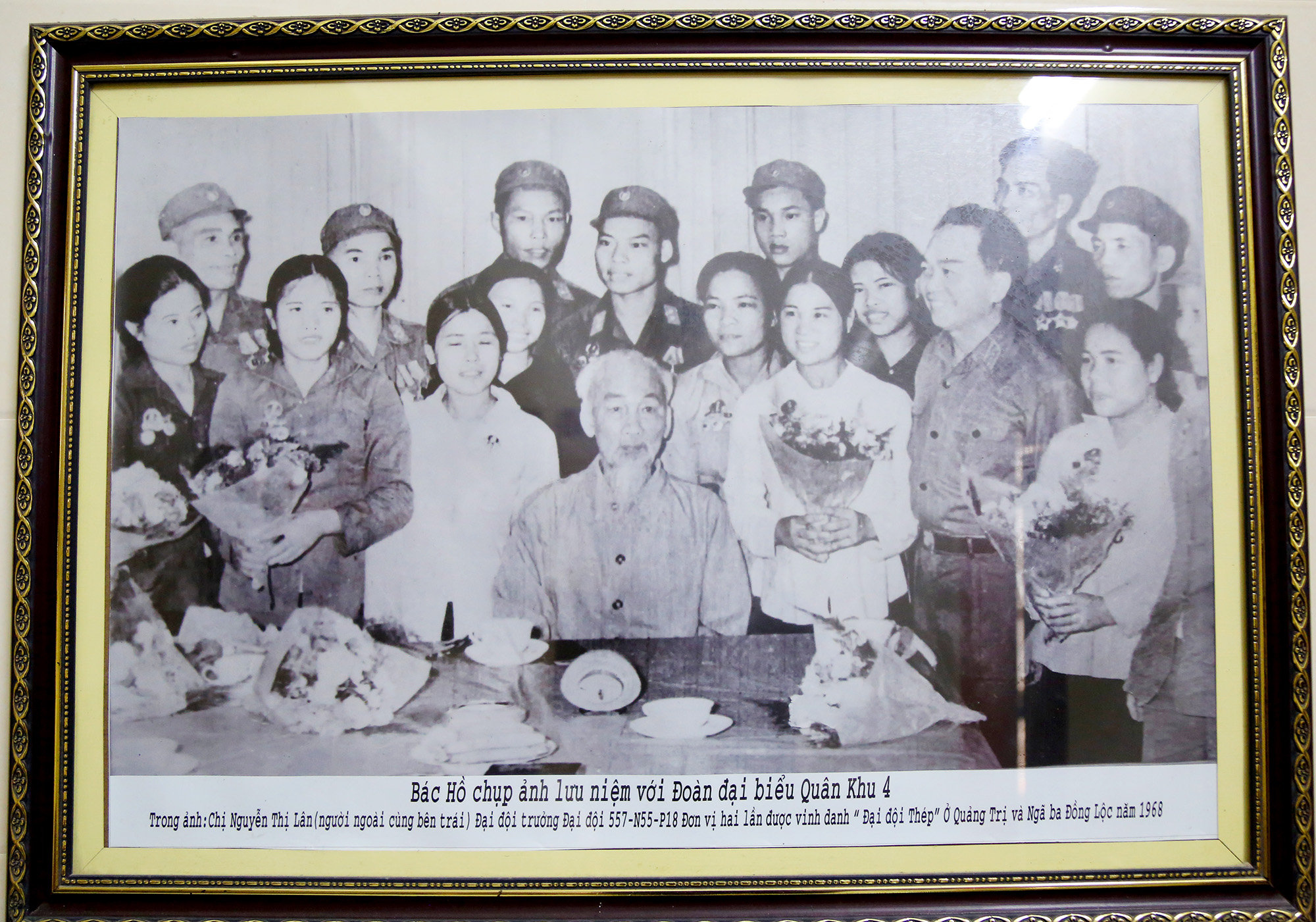 "Người thì nhỏ mà chí thì lớn!".