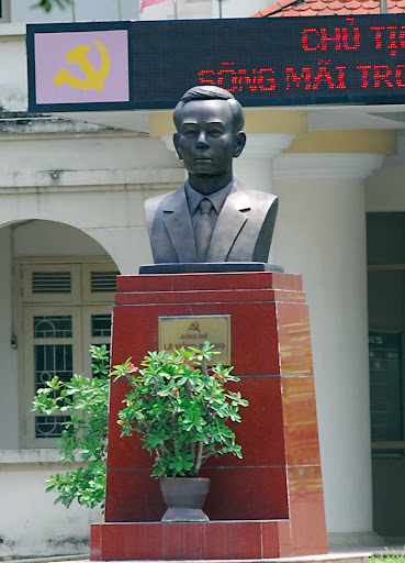 Đồng chí Lê Hồng Phong