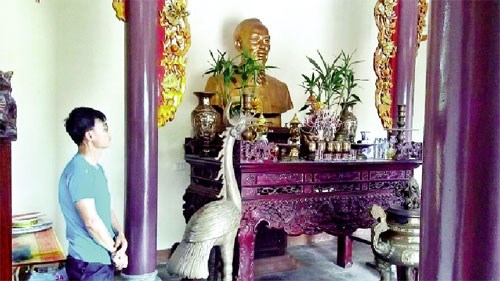 Nhà lưu niệm Bác Hồ ở Cổ Tiết