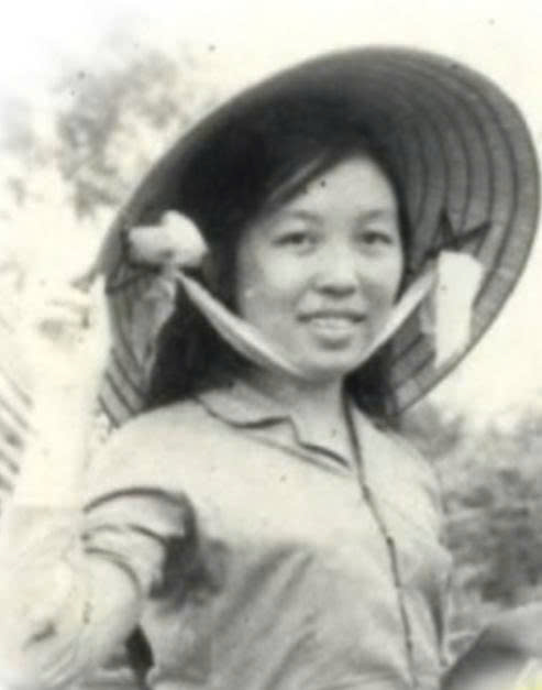 Liệt sĩ-Bác sĩ Đặng Thùy Trâm sinh ngày 26/11/1942, là người con của quê hương Thừa thiên-Huế nhưng sinh ra và lớn lên tại Hà Nội.