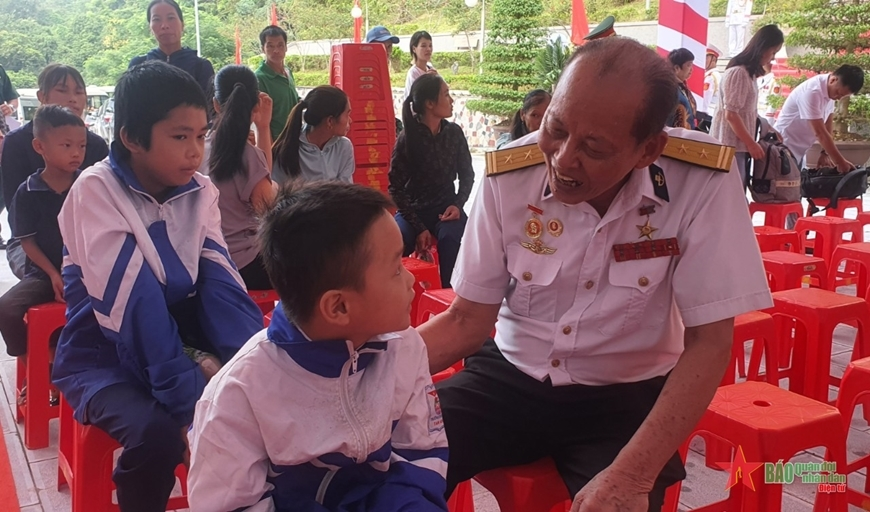 Anh hùng LLVT nhân dân Lê Xuân Sênh: Gương sáng của người anh hùng