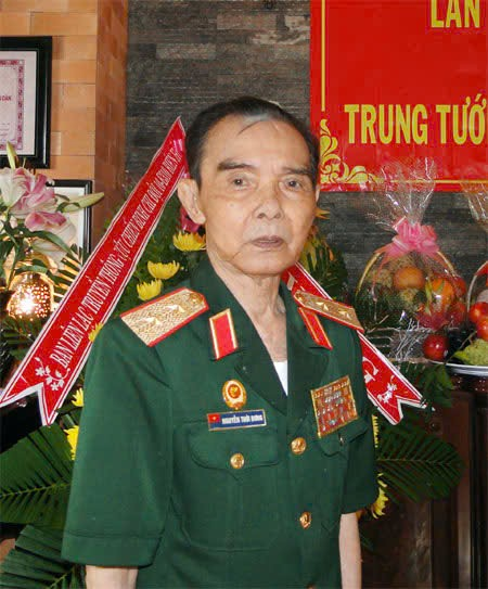 Dấu ấn Rừng Rong và người chứng nhân thế kỷ