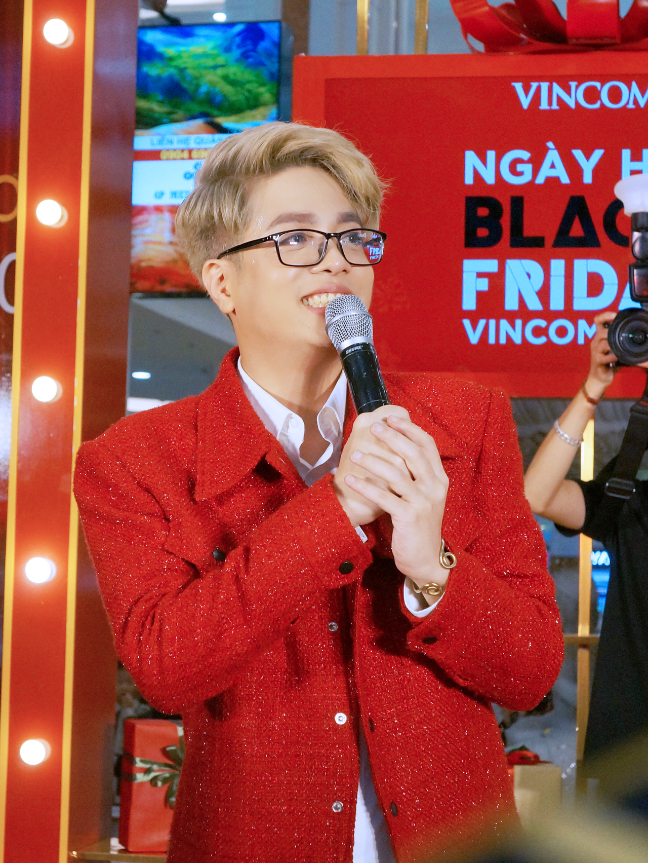 Chân dung: Bùi Anh Tuấn