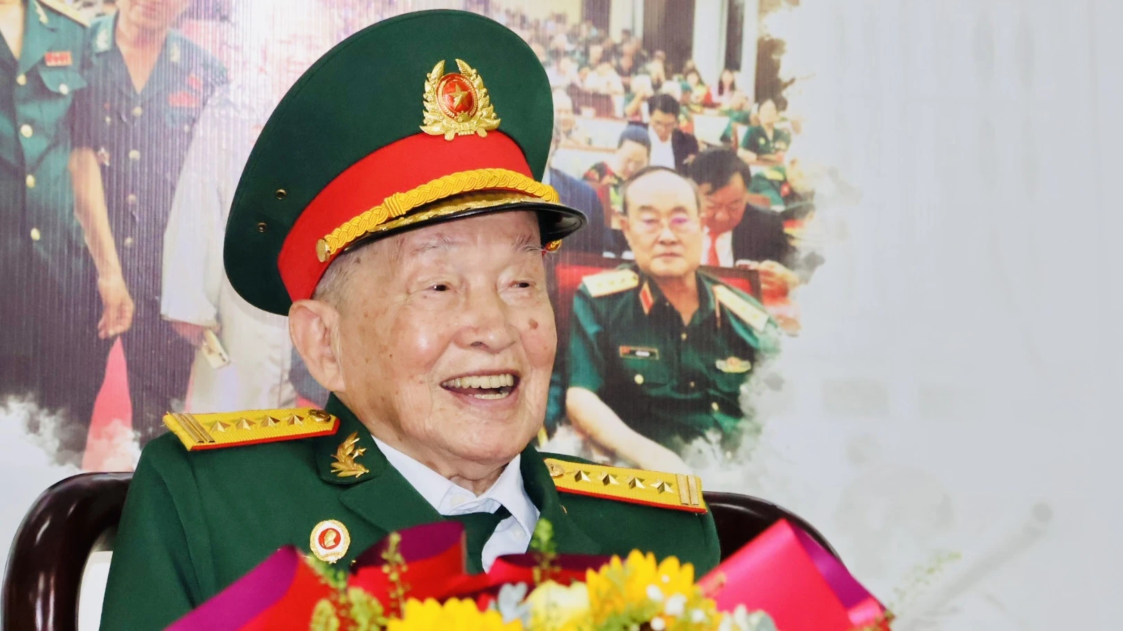 NGUYỄN VĂN TÀU (TƯ CANG) – HUYỀN THOẠI TÌNH BÁO GIỮA LÒNG ĐỊCH