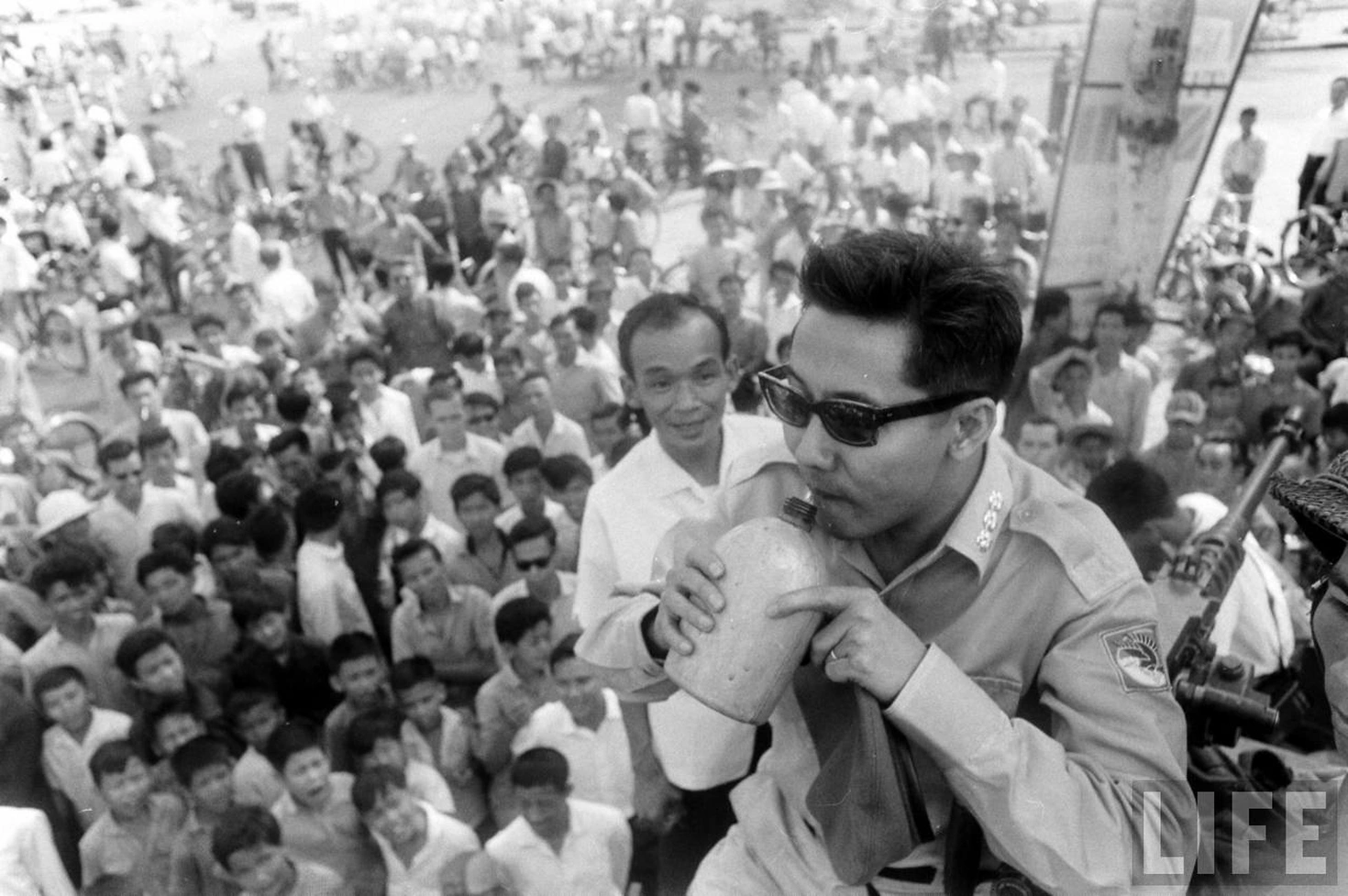 Lá thư chưa công bố