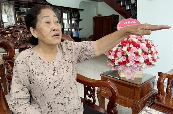Nữ anh hùng và lá cờ giải phóng trong chiến công Ngã Năm