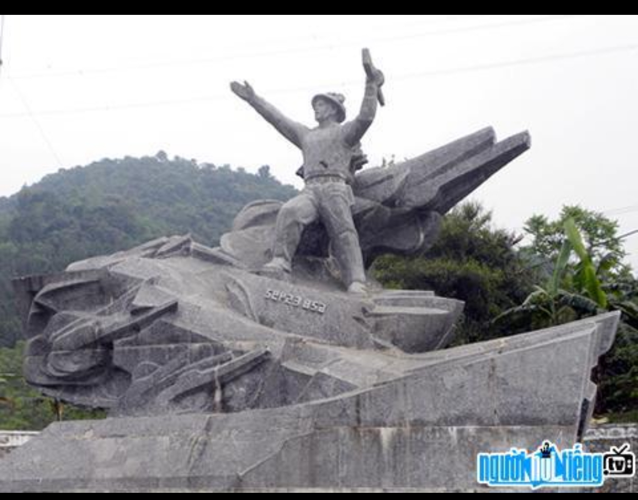 CÙ CHÍNH LAN – NGƯỜI CHIẾN SĨ TRẺ TRÊN ĐƯỜNG SỐ 6