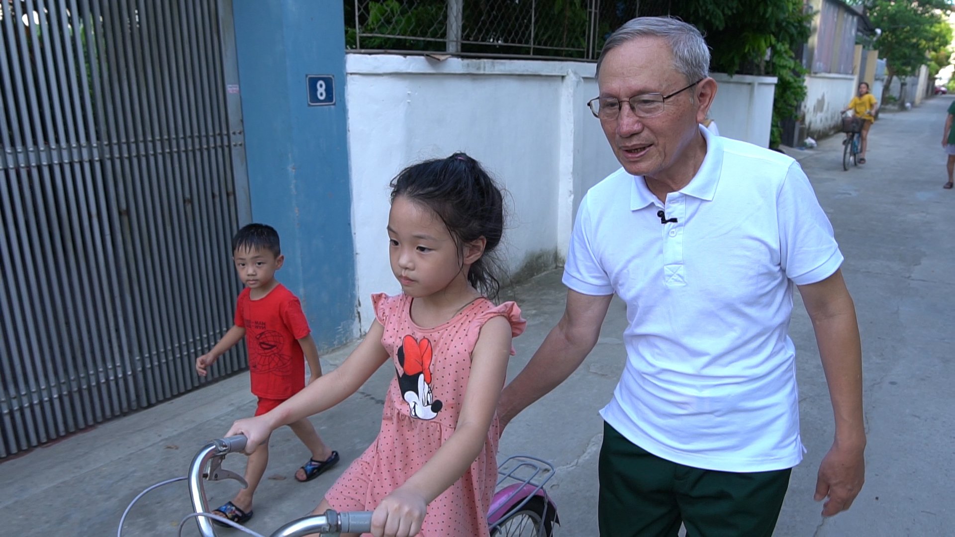 BÓNG MA TRÊN CAO ĐIỂM 595