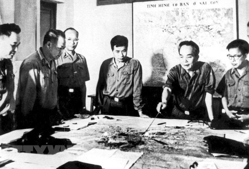KỲ 57: ĐÊM KHÔNG AI NGỦ