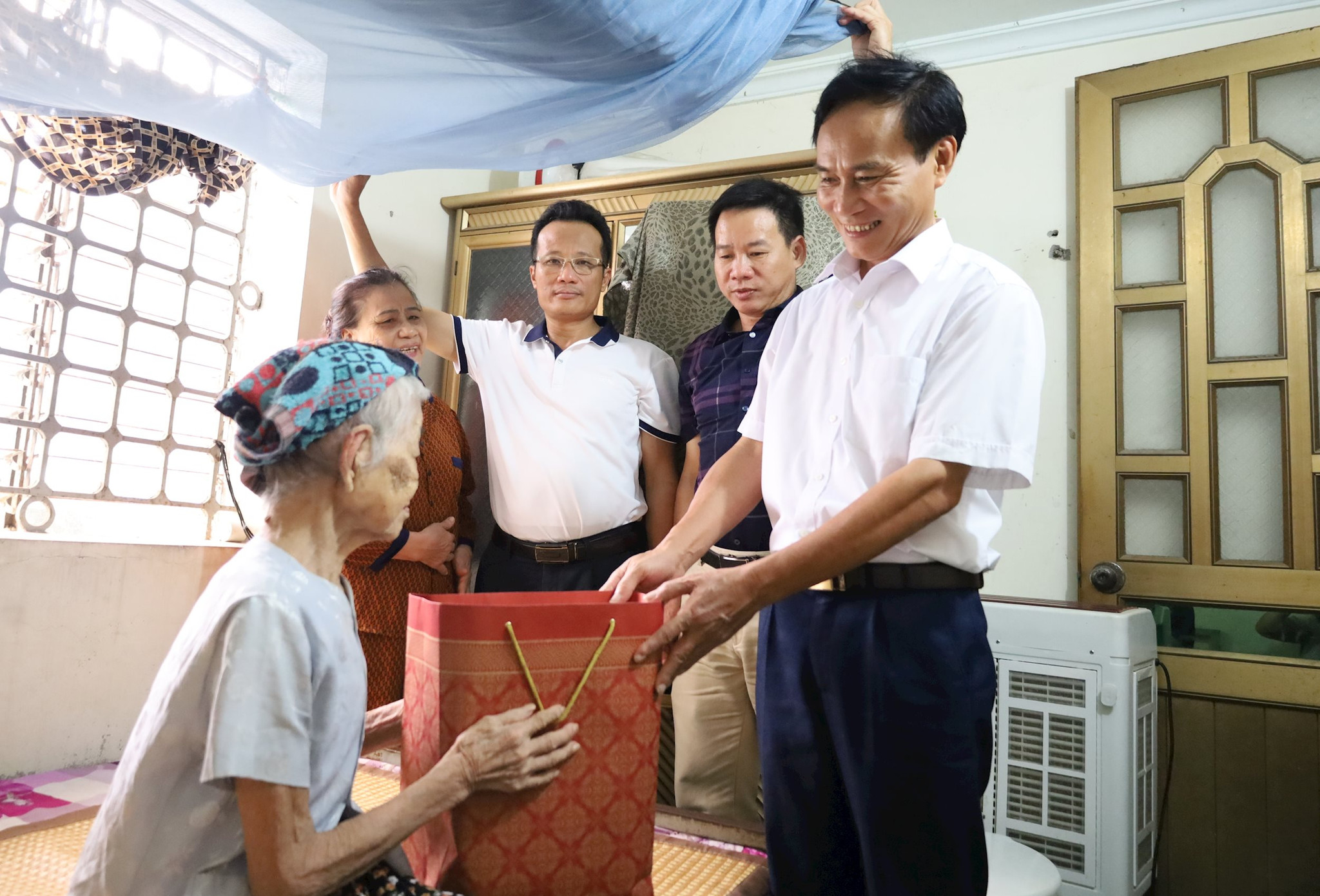 Từ nước mắt đến vinh quang