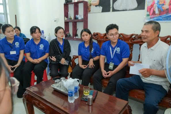 [TUỔI TRẺ KHOA HỌC SỨC KHỎE] [DẤU CHÂN HOA LỬA – LỜI KỂ TỪ NHÂN CHỨNG]