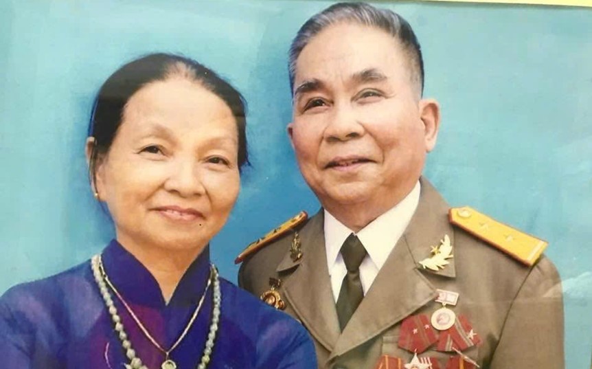 BẢN HÙNG CA 1.000 NGÀY GIỮ ĐẢO