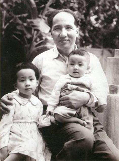 Tấm gương sáng cho các con