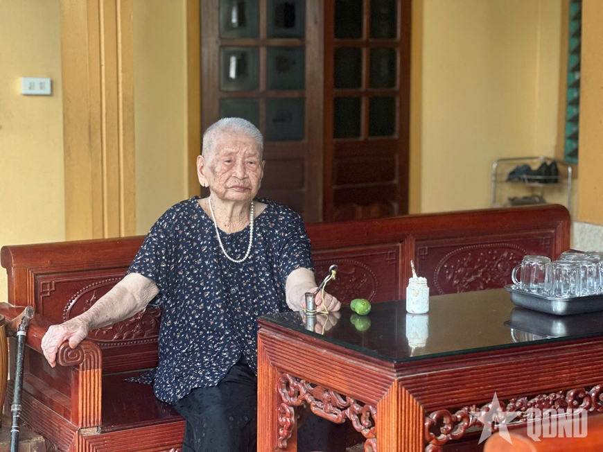 Bà mẹ Việt Nam Anh hùng Nguyễn Thị Cháu đau đáu tìm các con trở về