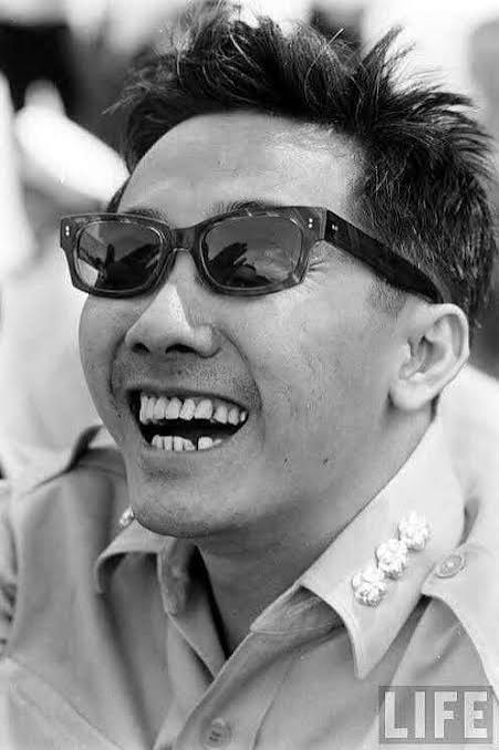 Nhiệm vụ đặc biệt và bước ngoặt dấn thân vào hang hùm