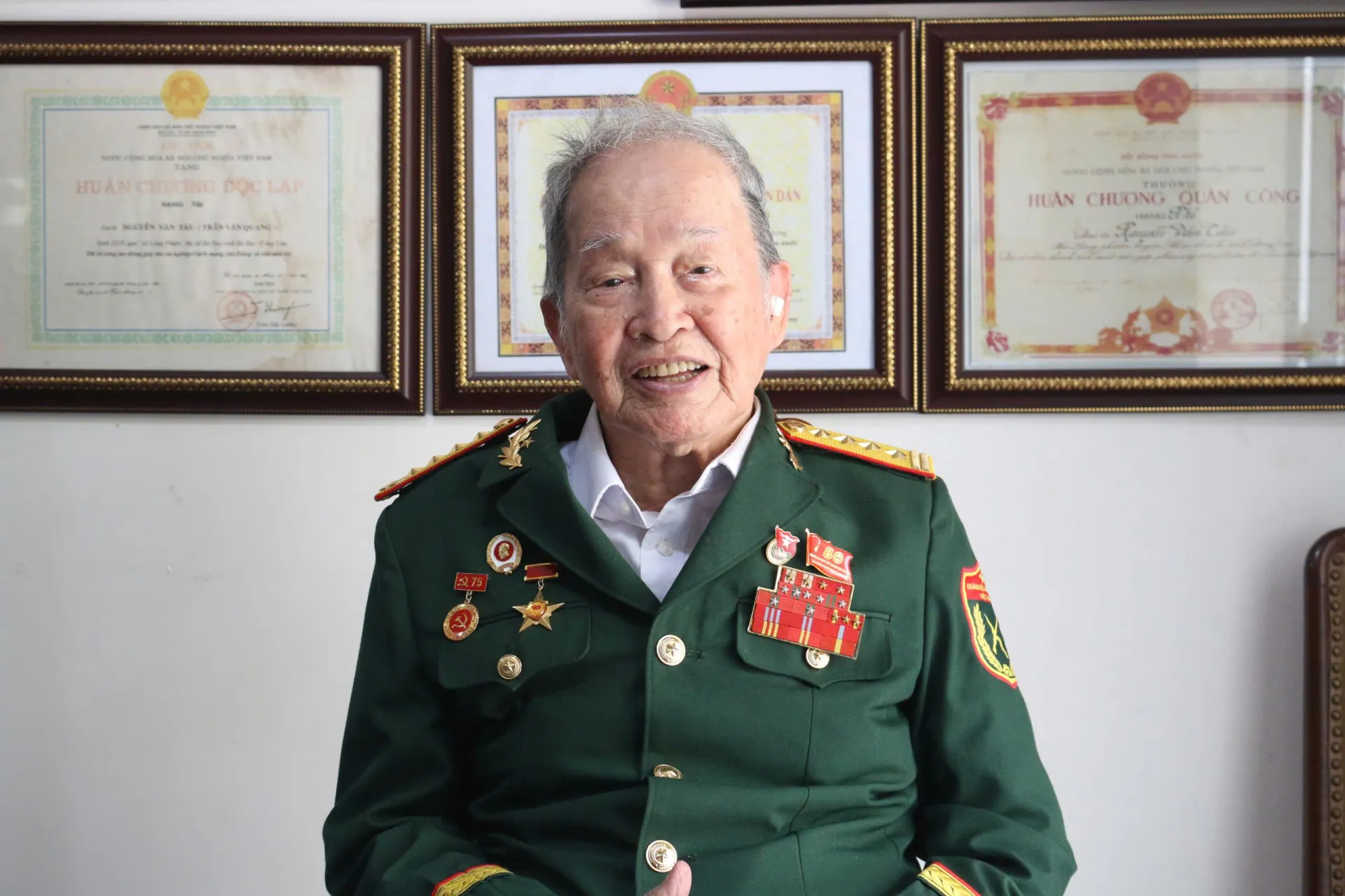 Đại tá Nguyễn Văn Tàu: Cuốn lịch sử sống gửi trao thế hệ mai sau