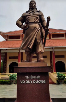 THIÊN HỘ DƯƠNG – MỘT CUỘC ĐỜI ĐỂ NON SÔNG GHI NHỚ