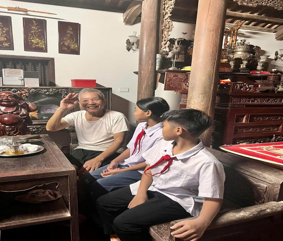 KÝ ỨC THỜI HOA LỬA CỦA “THẦY GIÁO LÀNG” TRƯỜNG SƠN