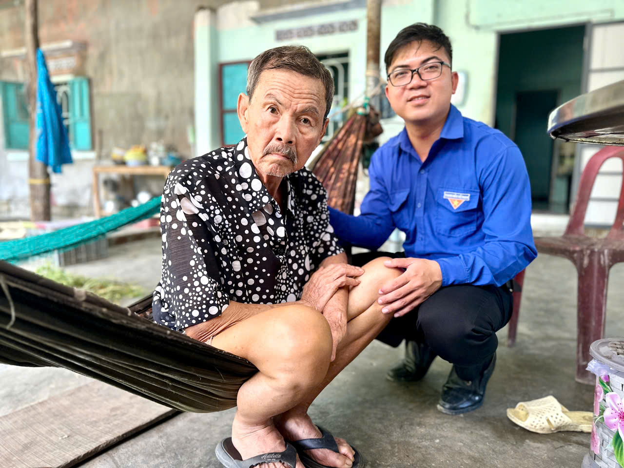 TỪ NGƯỜI THANH NIÊN ĐẾN NGƯỜI LÍNH