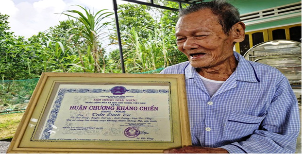 Con đường của lương thực và mạng sống