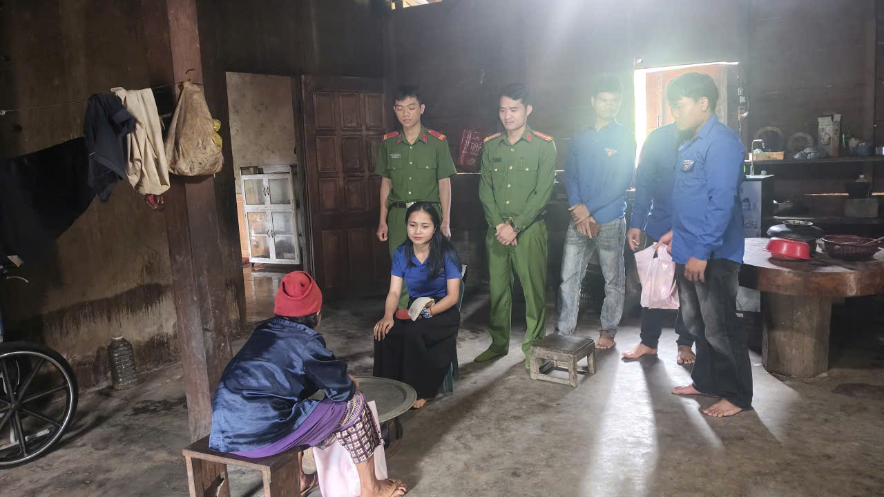CÂU CHUYỆN THỜI HOA LỬA: Y BLẺ – NGƯỜI PHỤ NỮ DŨNG CẢM CỦA ĐĂK LONG