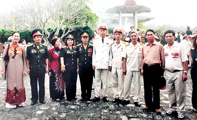 Người Lính trở về nơi hi sinh