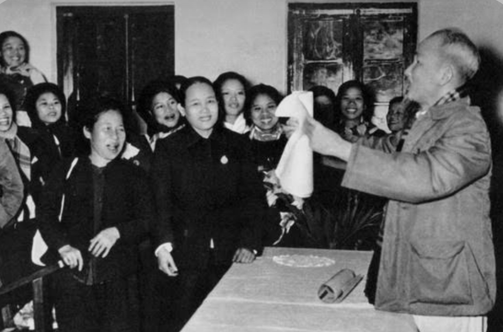 Chủ tịch Hồ Chí Minh