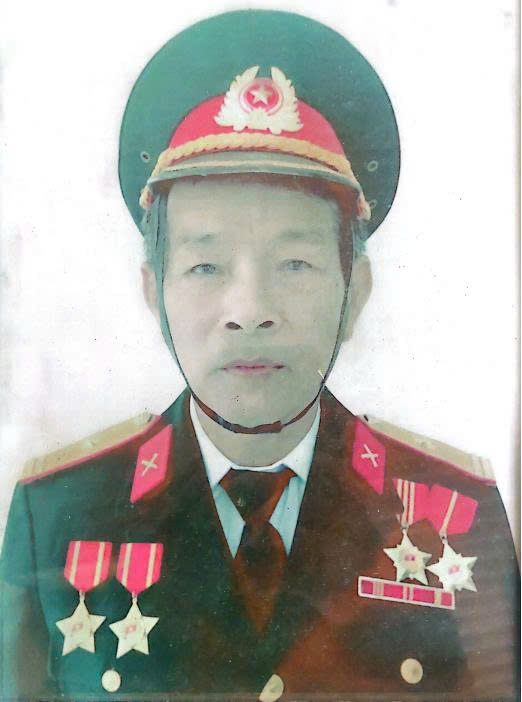 Người lính: Nguyễn Tuấn Khanh: Sinh ngày 01 tháng 01 năm 1950