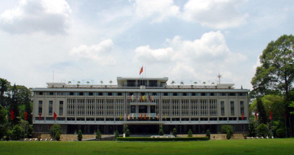 NGƯỜI LÍNH TRONG KHOẢNH KHẮC LỊCH SỬ 30/4/1975