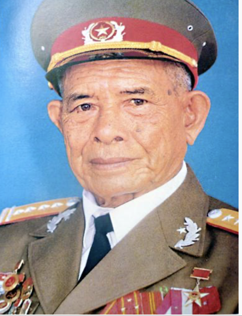 ANH HÙNG LỰC LƯỢNG VŨ TRANG TRẦN CÔNG AN