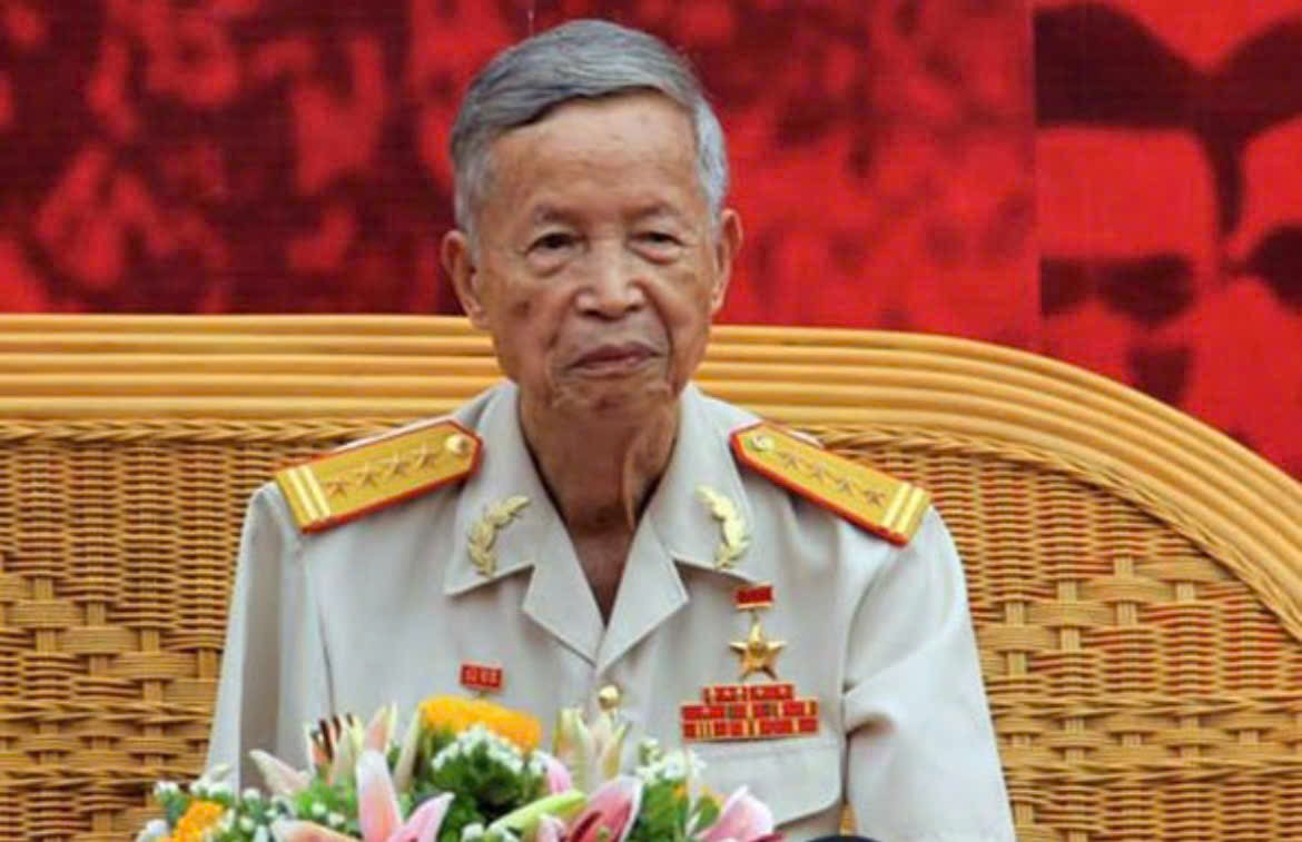 Anh hùng La Văn Cầu- Người chiến sĩ chặt cánh tay để phá lô cốt