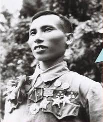 Biểu tượng kiên trung của thế hệ hoa lửa