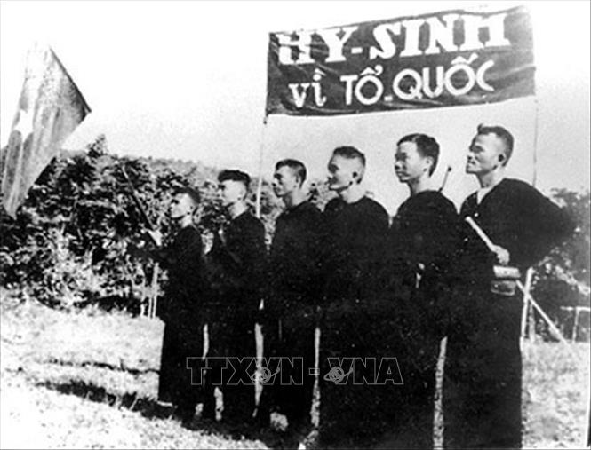 Phạm Kiệt - Ngọn lửa không quên