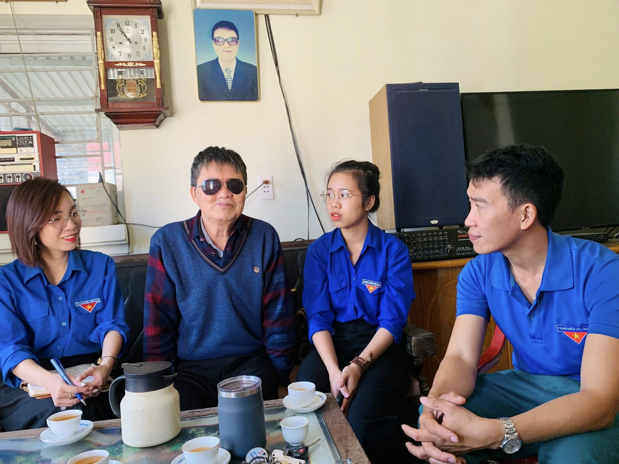 ÁNH SÁNG Ý CHÍ TỪ BÓNG TỐI CHIẾN TRANH