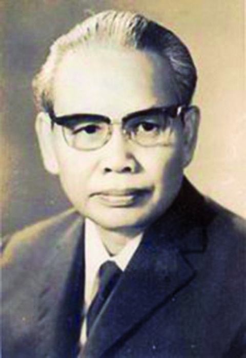 Xuân Thuỷ - Ngòi bút thép giữa thời hoa lửa