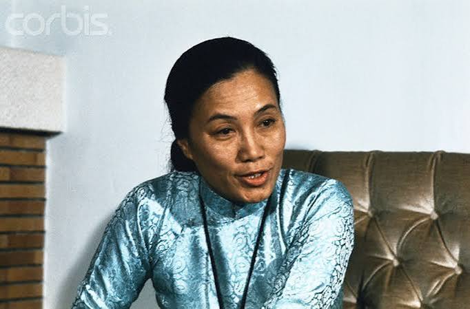 Nguyễn Thị Bình – Nhà ngoại giao, Trưởng đoàn đàm phán của Chính phủ Cách mạng lâm thời Cộng hòa miền Nam Việt Nam tại Hội nghị Paris.