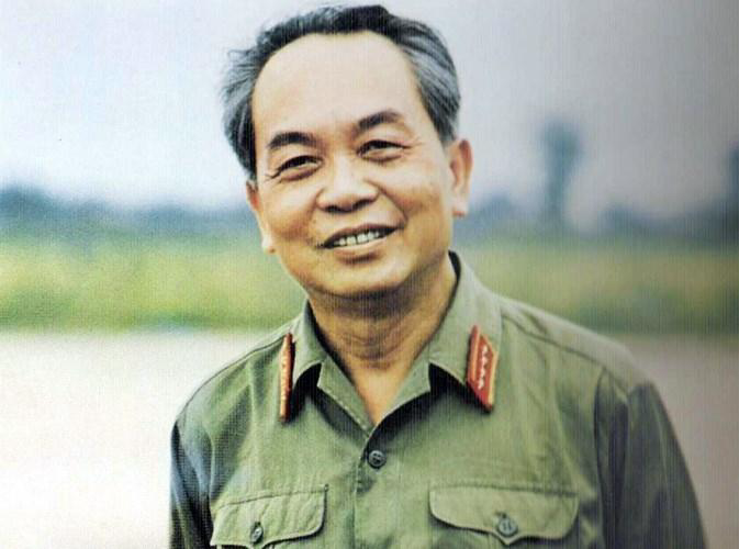 Võ Nguyên Giáp – Vị tướng của những mùa xuân lịch sử (Phan Trần Ánh Tuyết)