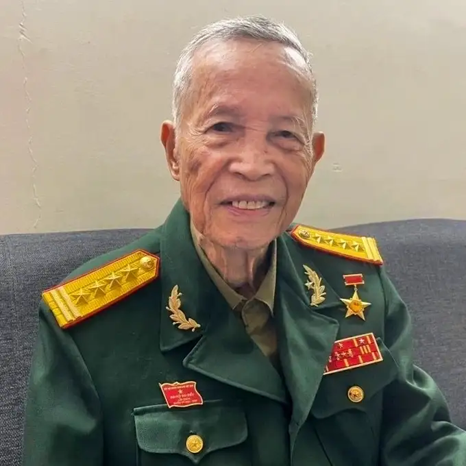 ANH HÙNG LA VĂN CẦU