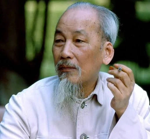 Chủ tịch Hồ Chí Minh vị lãnh tụ vĩ đại của dân tộc