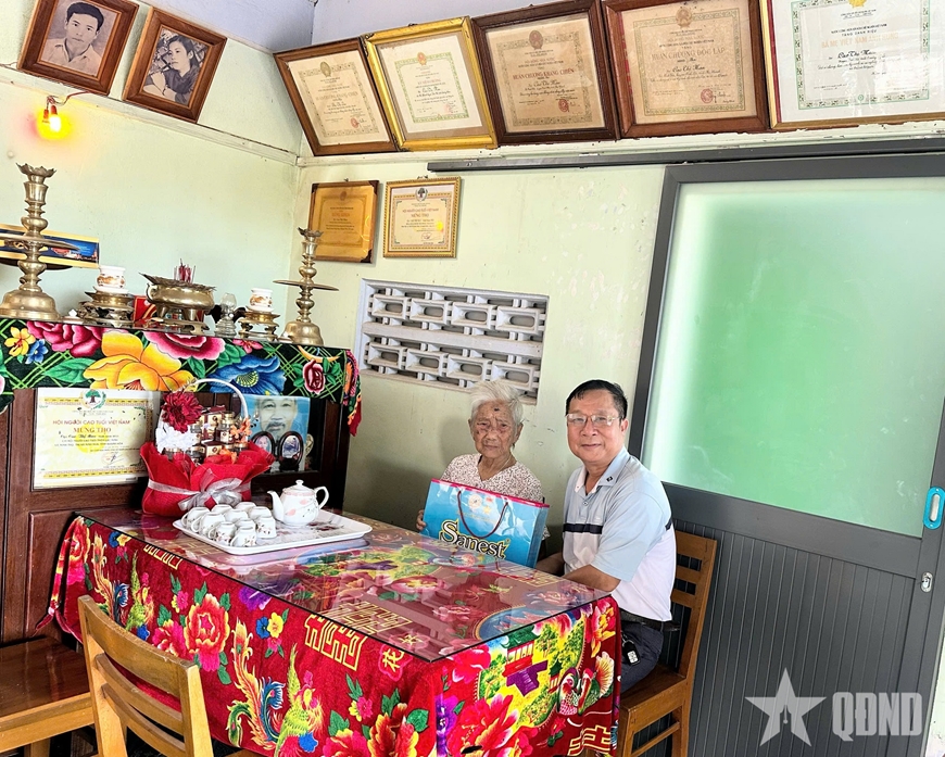 Bà mẹ Việt Nam anh hùng Cao Thị Mau- điểm tựa tinh thần vững chãi cho thế hệ hôm nay