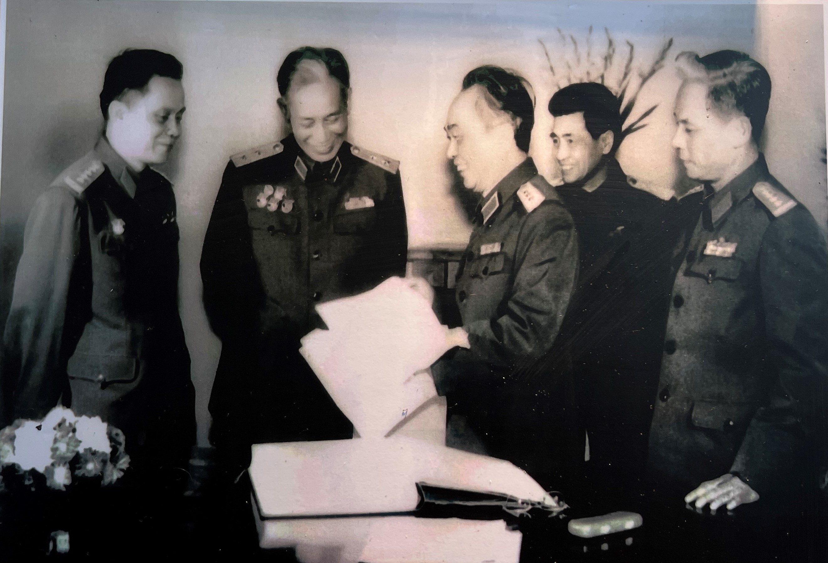 hoang-dan-ho-tuong-nguoi-nghe--n7.jpg